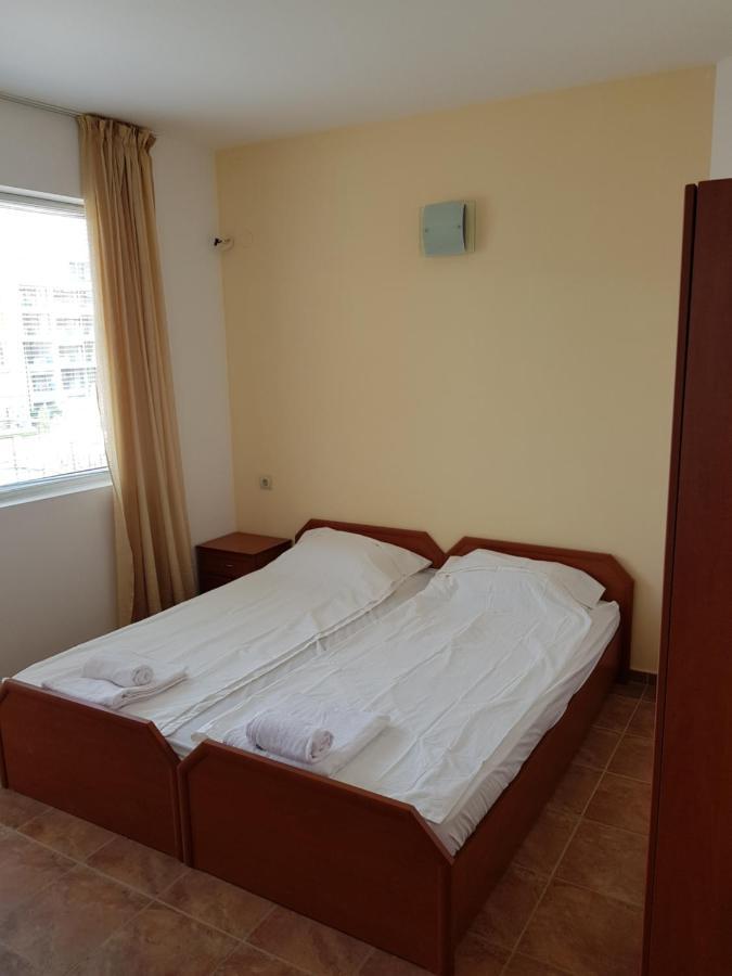 Zaliv Apartments House Sveti Vlas Luaran gambar