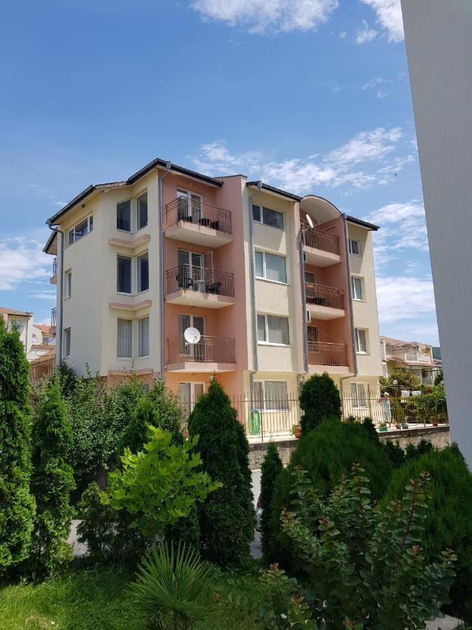 Zaliv Apartments House Sveti Vlas Luaran gambar